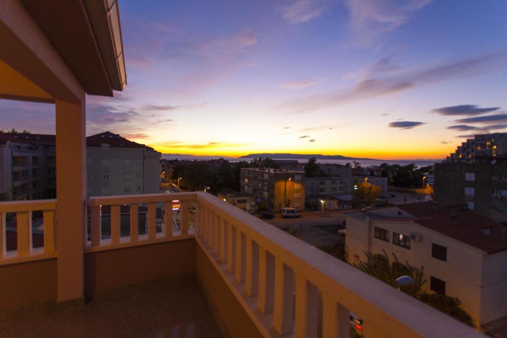 Apartments Villa Jukic Makarska Exterior photo