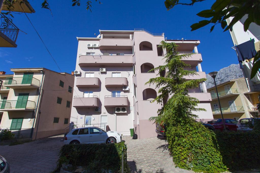 Apartments Villa Jukic Makarska Exterior photo
