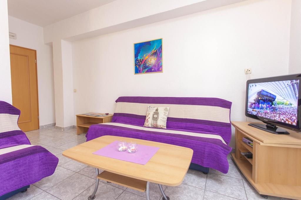 Apartments Villa Jukic Makarska Room photo