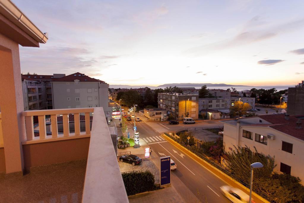 Apartments Villa Jukic Makarska Exterior photo