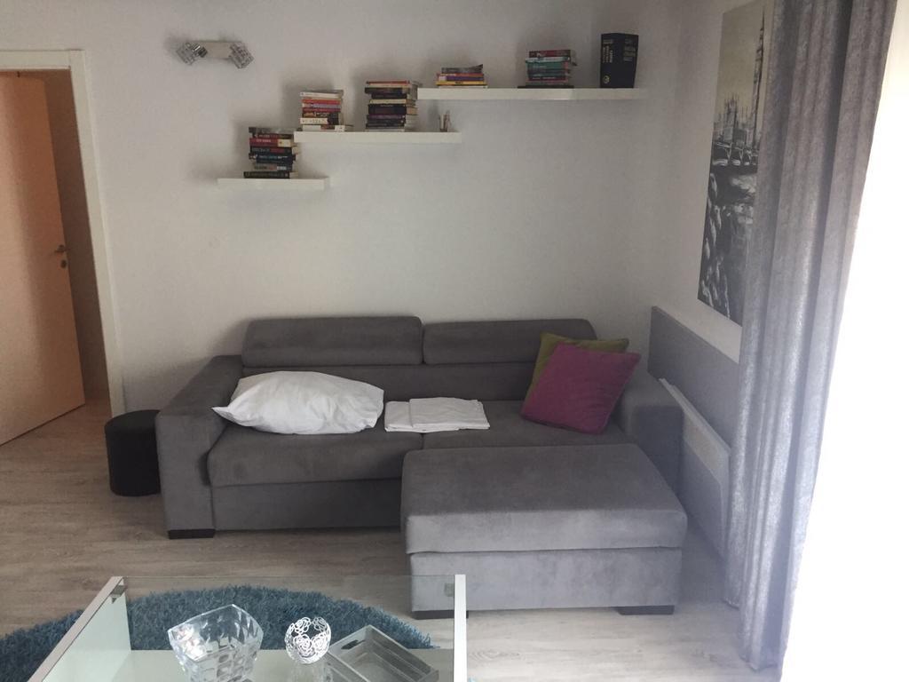 Apartments Villa Jukic Makarska Exterior photo